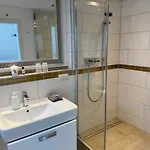 Ferienweingut Hausmann 게스트하우스 4*