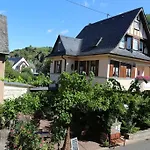 게스트하우스 Ferienweingut Hausmann 엘렌츠폴터스도프