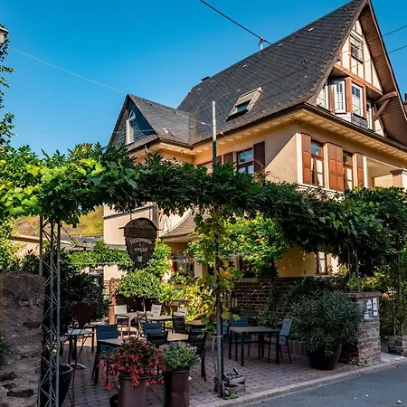 Ferienweingut Hausmann 게스트하우스