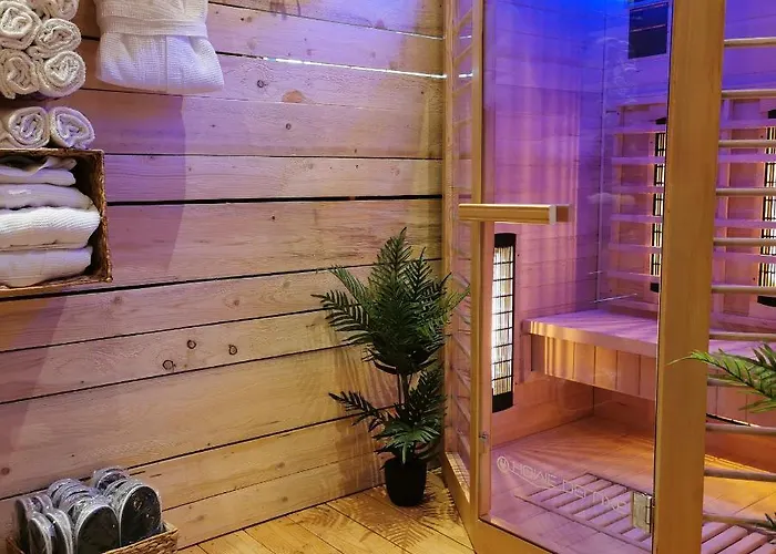 Ferienweingut Hausmann 엘렌츠폴터스도프