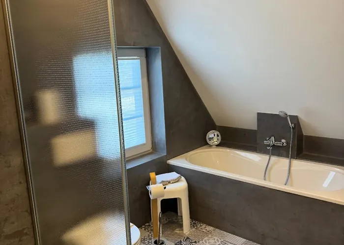 Ferienweingut Hausmann 4*