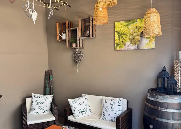 게스트하우스 Ferienweingut Hausmann